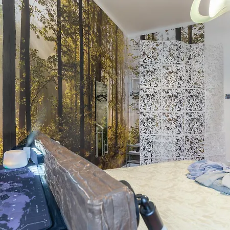 Lodge&art Hostel *